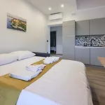 Hébergement de vacances Rouna *
