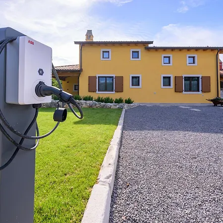 Agriturismo Rouna Holiday home Duino