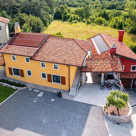 Agriturismo Rouna *